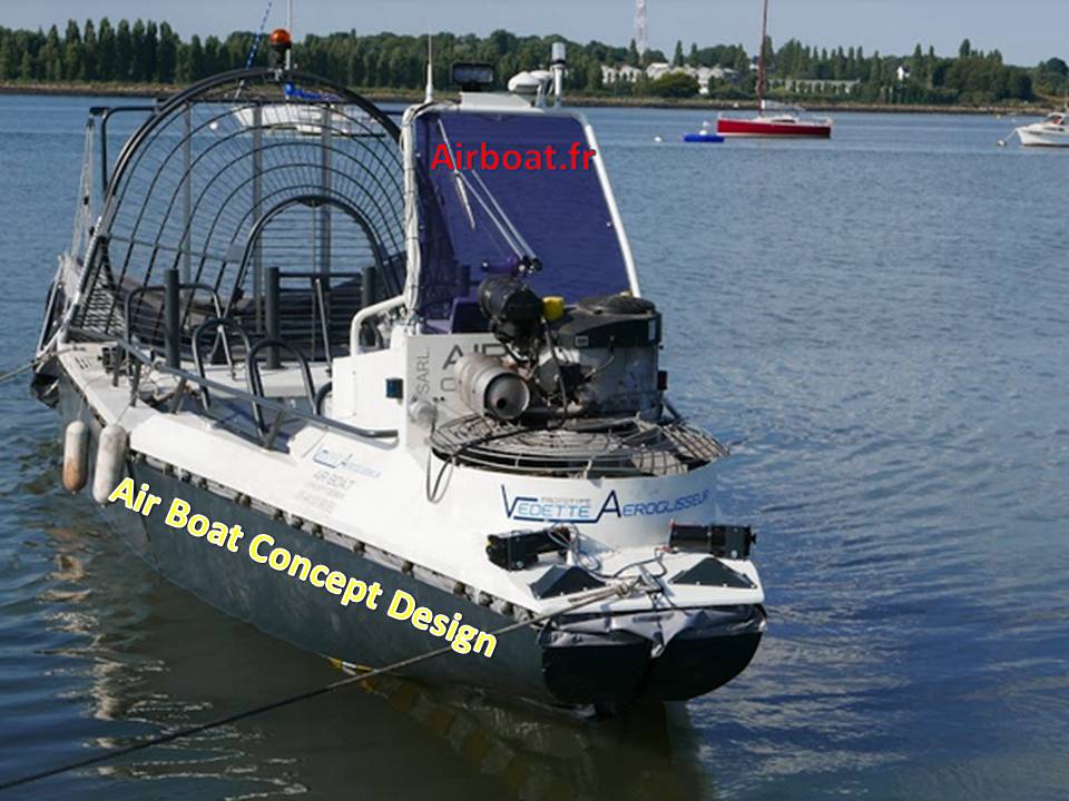 Air Boat Hybrid Amphibious Craft on Water (boat mode)